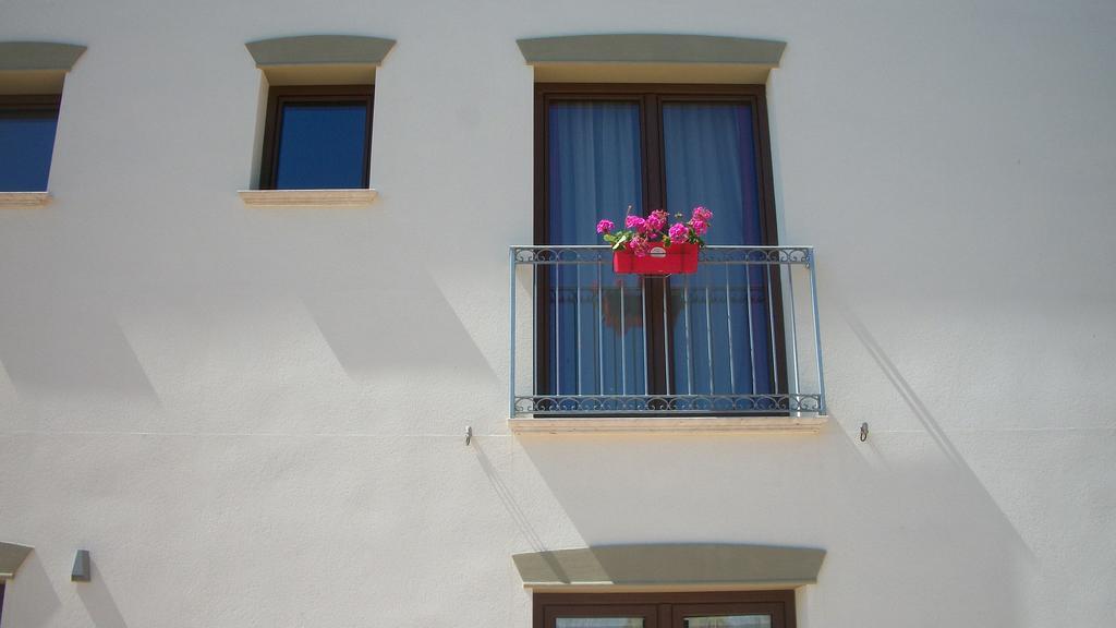 Siciliantica Bed and Breakfast Rilievo Exteriör bild